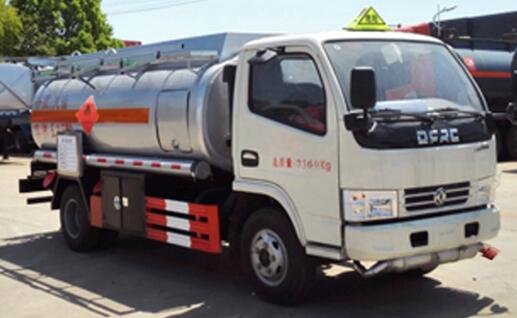 大力牌DLQ5071GJY5型加油車